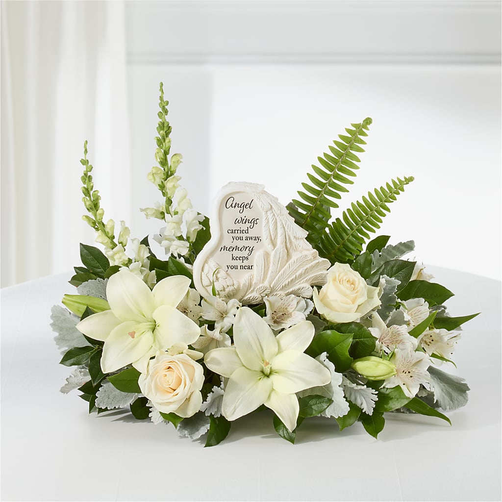 Holding You Close Arrangement – Dalias Flowers, Cornelius NC