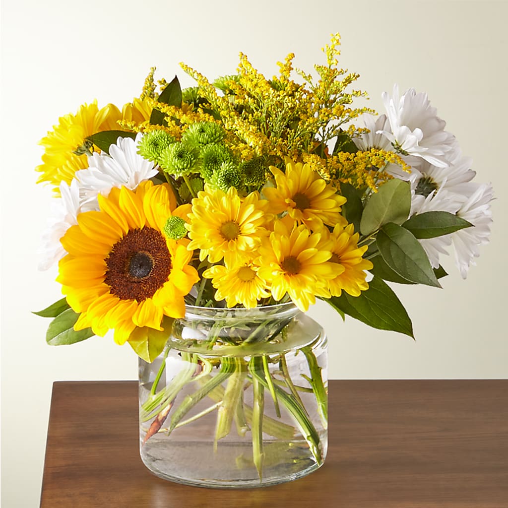 Hello Sunshine Bouquet – Dalias Flowers, Cornelius NC