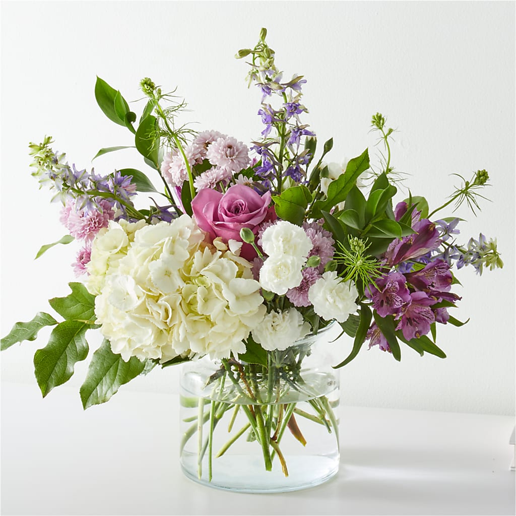 Violet Caress Bouquet – Dalias Flowers, Cornelius NC