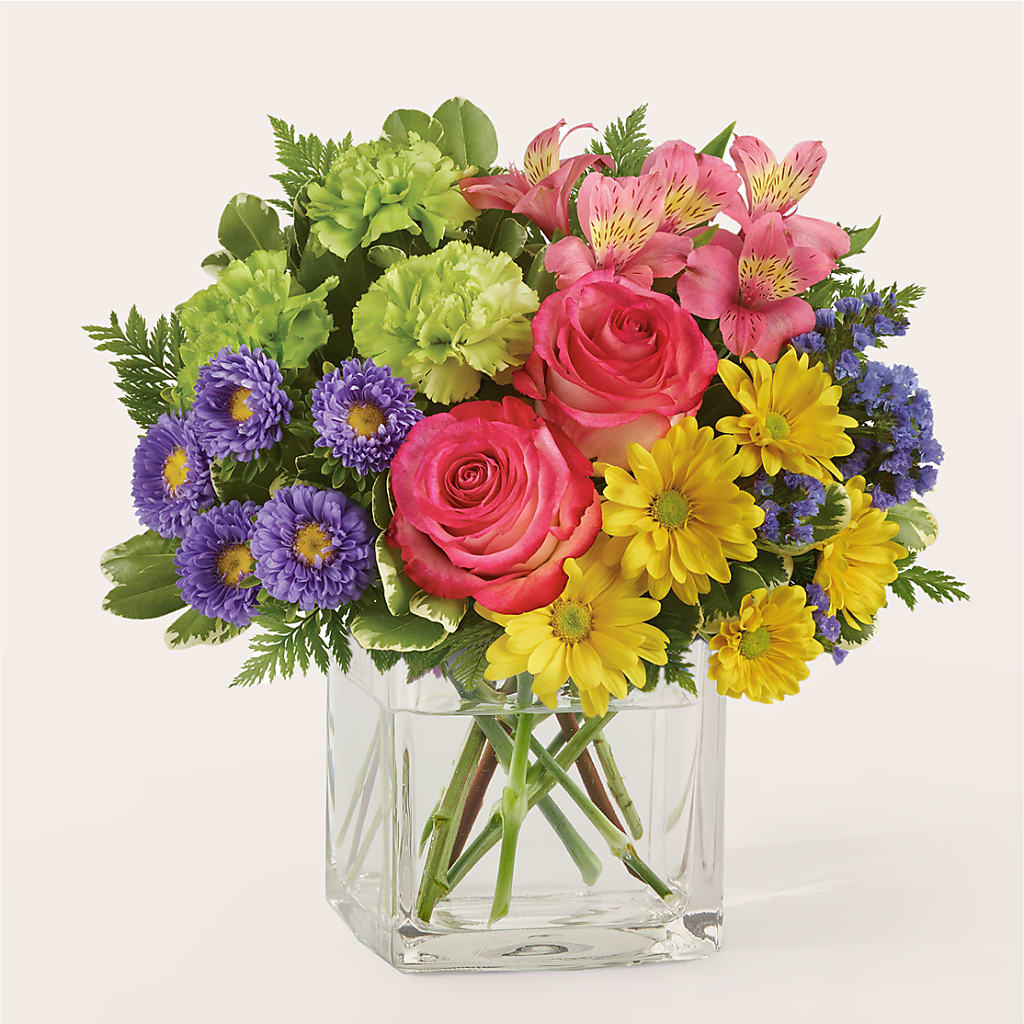 Candy Jar Bouquet – Dalias Flowers, Cornelius NC