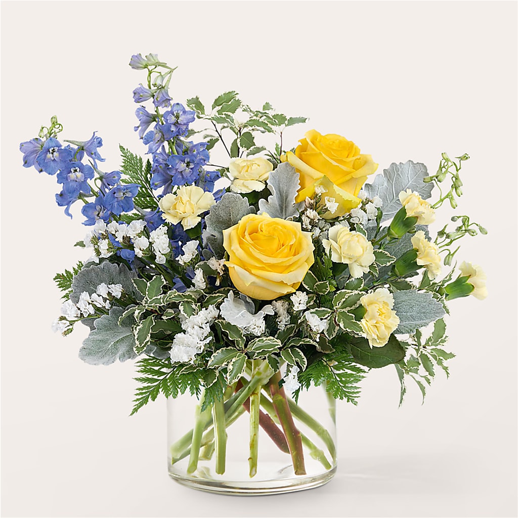 Butterfly Wings Bouquet – Dalias Flowers, Cornelius NC