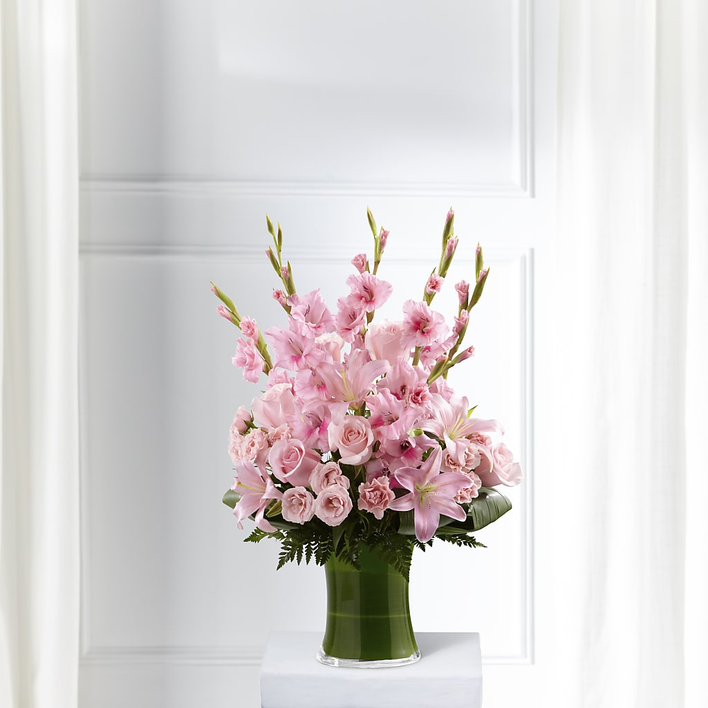 Lovely Tribute Bouquet – Dalias Flowers, Cornelius NC