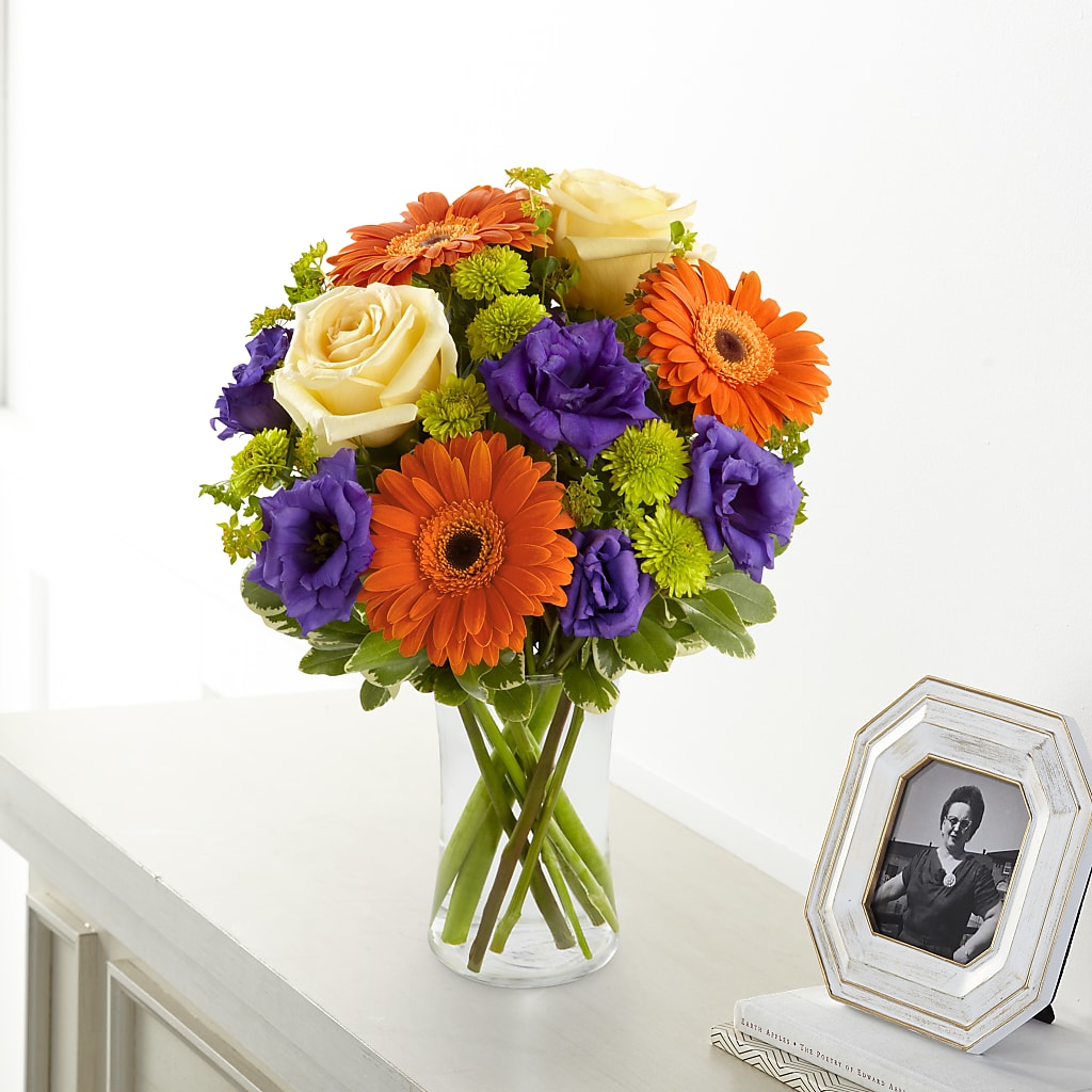 Rays of Solace Bouquet – Dalias Flowers, Cornelius NC