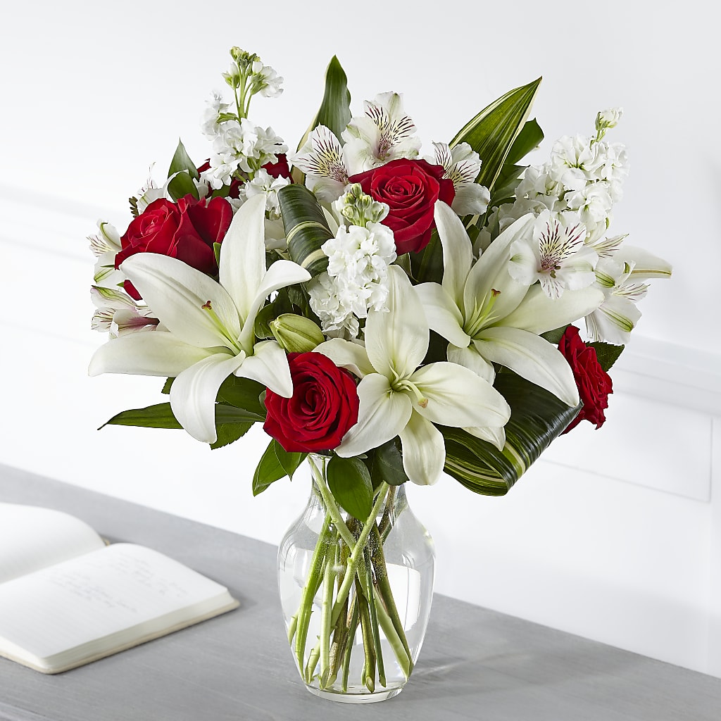 Loving Respect Bouquet – Dalias Flowers, Cornelius NC