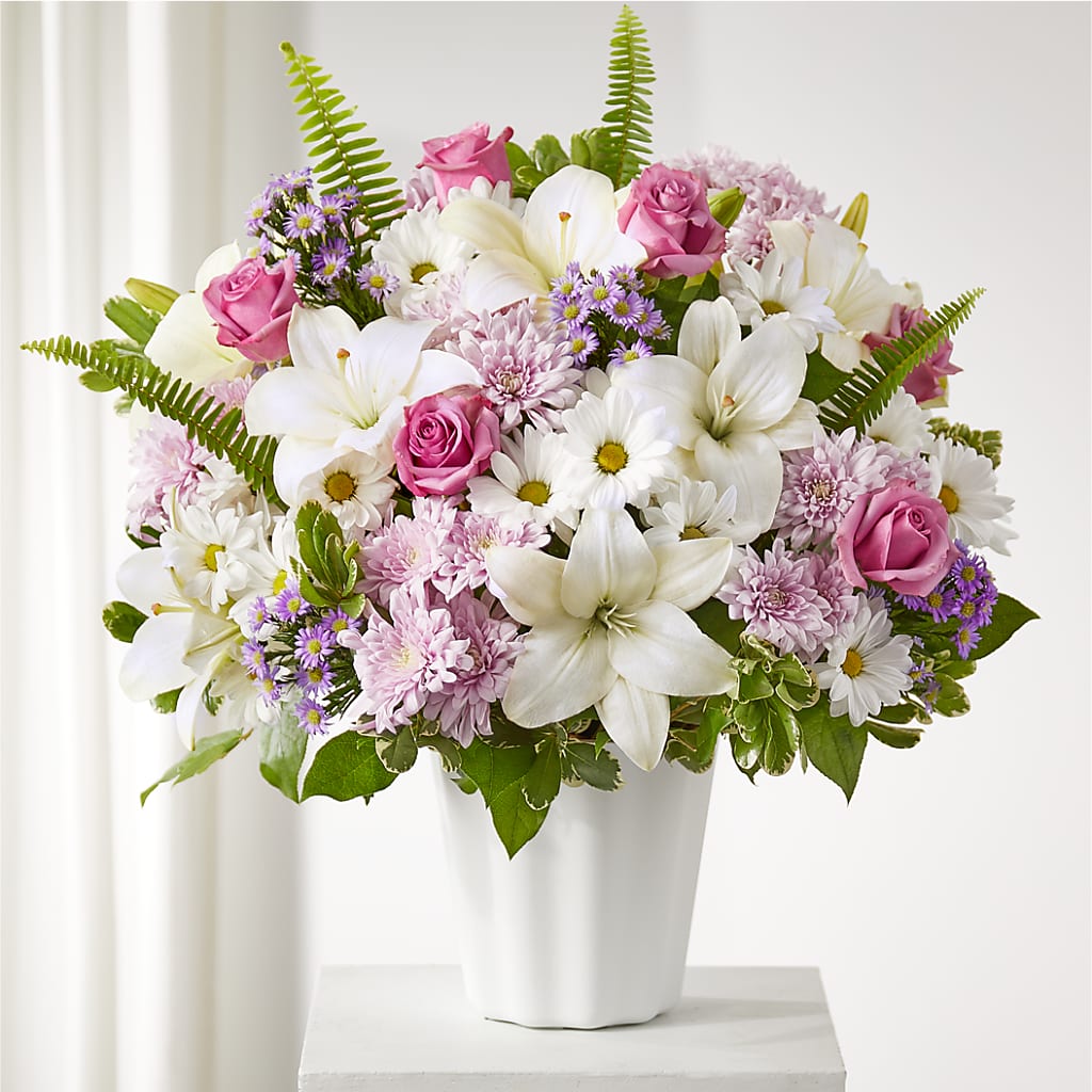 Warmest Thoughts Tabletop Basket – Dalias Flowers, Cornelius NC