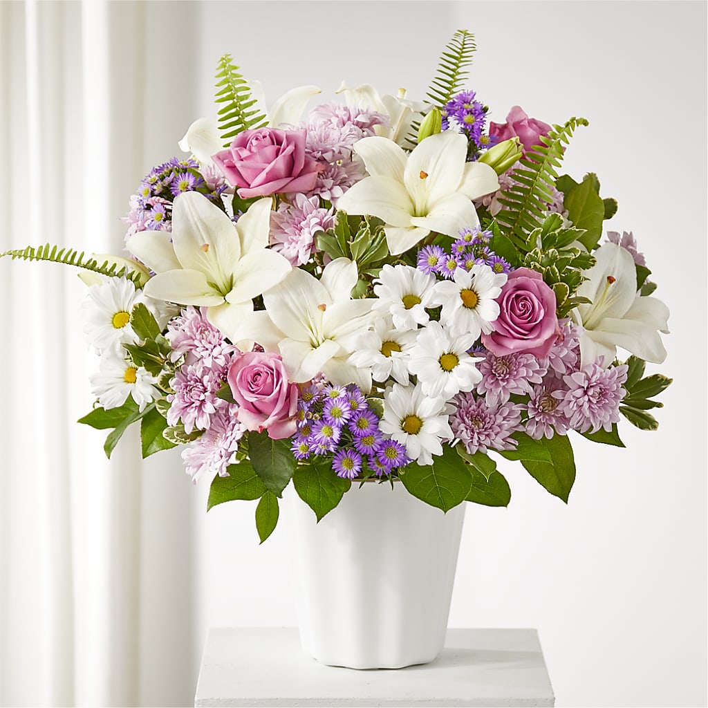 Warmest Thoughts Tabletop Basket – Dalias Flowers, Cornelius NC