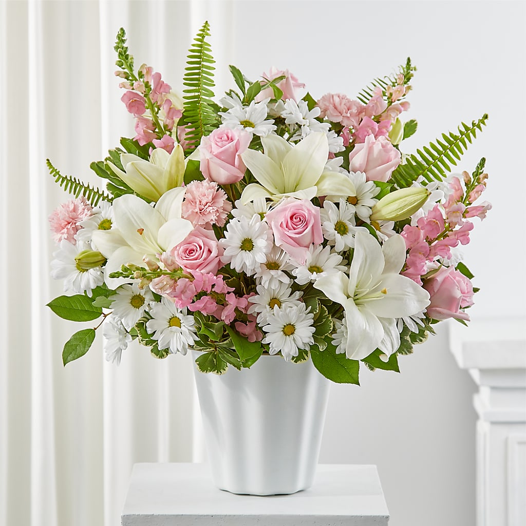 Soft Touch Tabletop Basket – Dalias Flowers, Cornelius NC