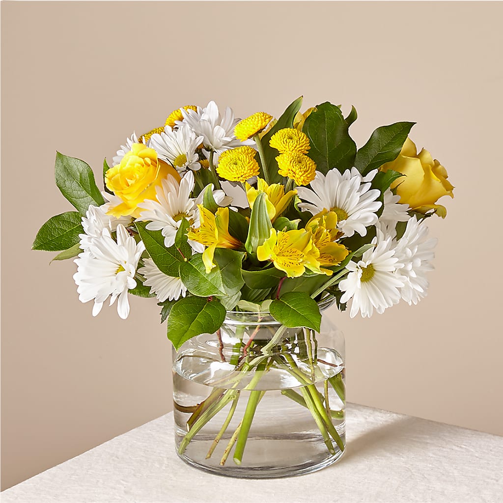 Sunny Sentiments Bouquet – Dalias Flowers, Cornelius NC