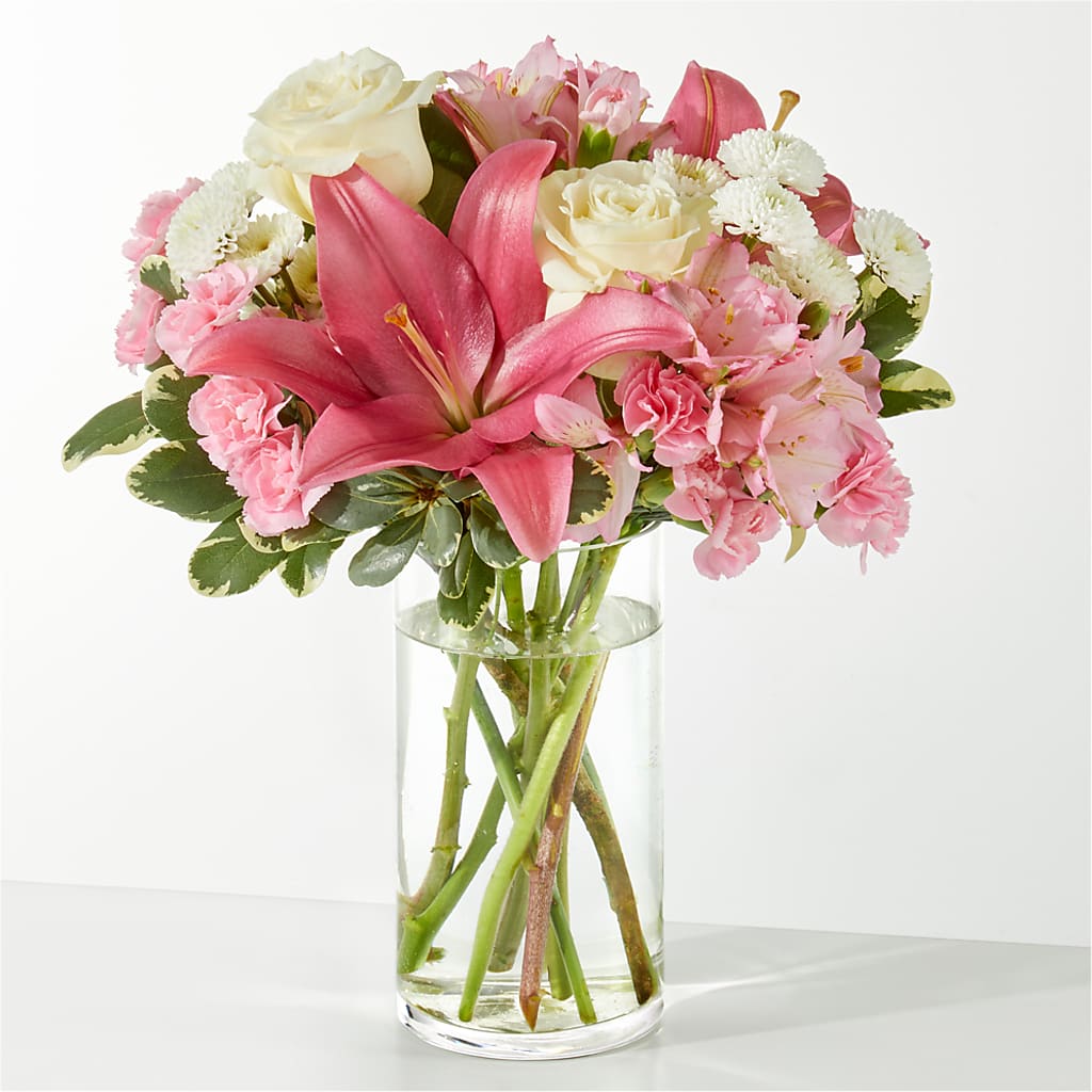 Piece of Cake Bouquet – Dalias Flowers, Cornelius NC