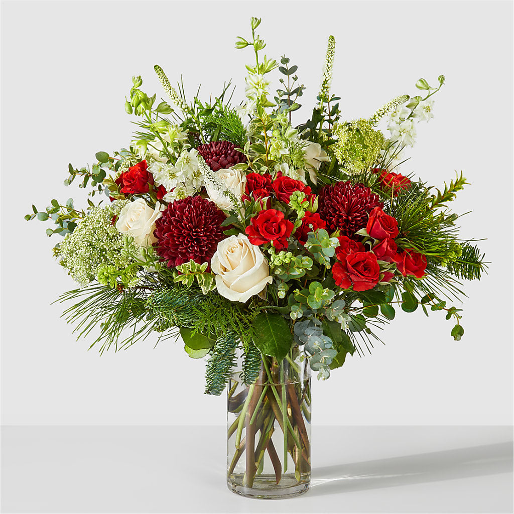 Favorite Traditions Bouquet – Dalias Flowers, Cornelius NC