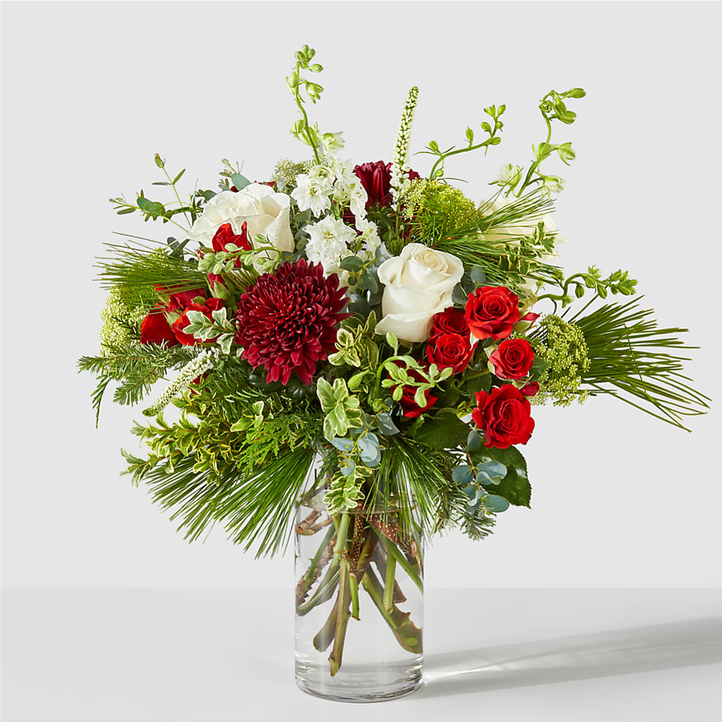 Favorite Traditions Bouquet – Dalias Flowers, Cornelius NC