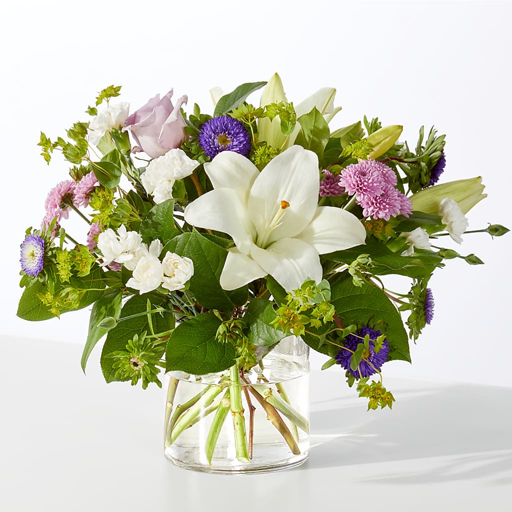 April Showers Bouquet – Dalias Flowers, Cornelius NC