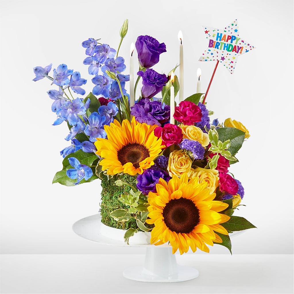 Star of the Day Floral Cake – Dalias Flowers, Cornelius NC