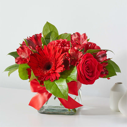 Red Hot Bouquet –  Dalias Flowers, Cornelius NC