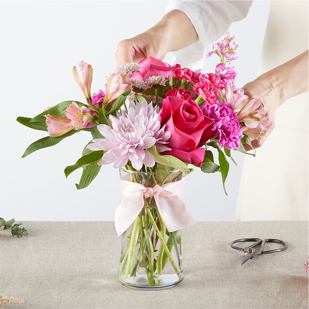 Pink Ribbon - A Florist Original –  Dalias Flowers, Cornelius NC