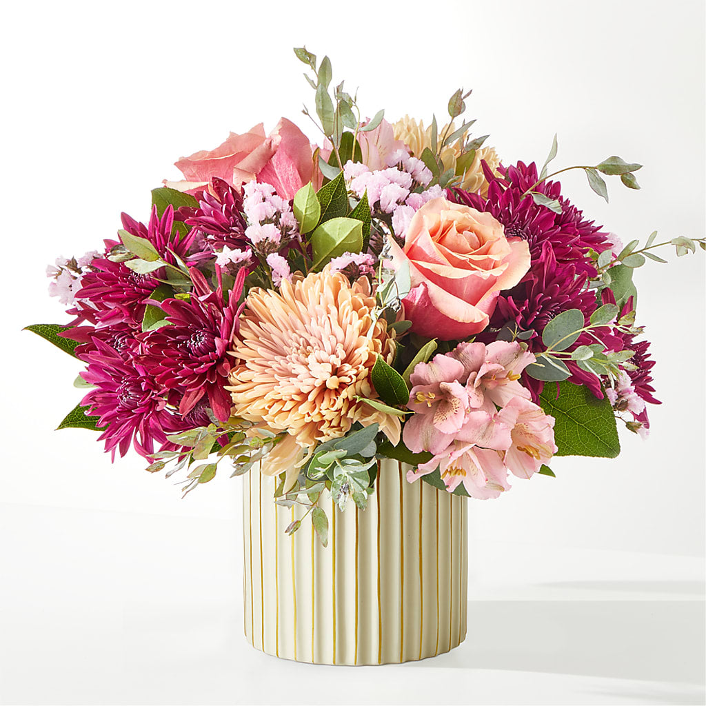 Berry Cobbler Bouquet with Ivory Vase –  Dalias Flowers, Cornelius NC