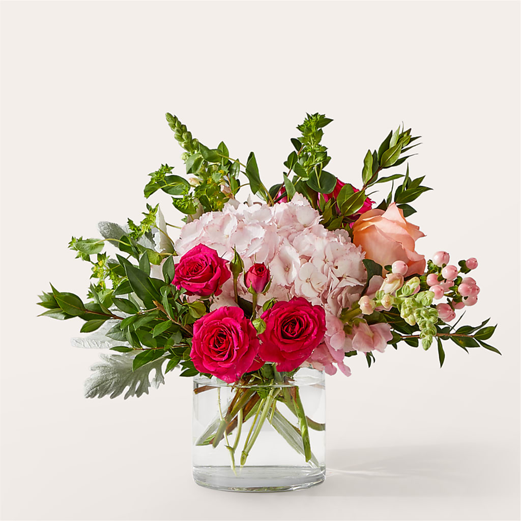 Glitz & Glam Bouquet –  Dalias Flowers, Cornelius NC