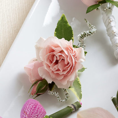 Pink Spray Rose Boutonniere –  Dalias Flowers, Cornelius NC