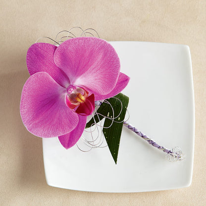Glorious Boutonniere –  Dalias Flowers, Cornelius NC