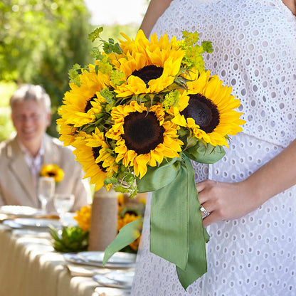Free Spirit Bouquet –  Dalias Flowers, Cornelius NC