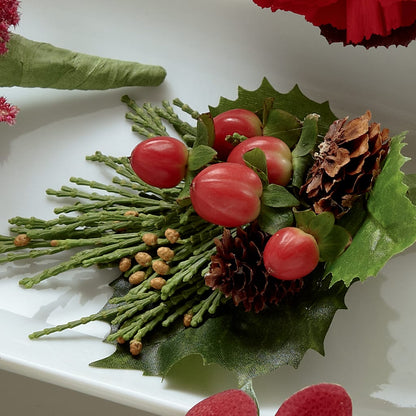 Red Berry Boutonniere –  Dalias Flowers, Cornelius NC
