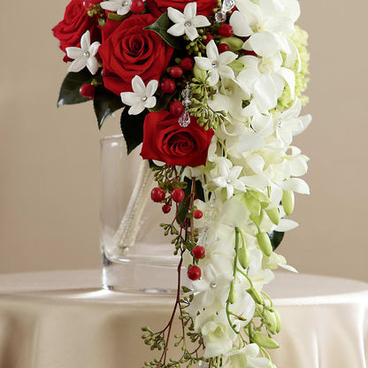 Here Comes the Bride Bouquet –  Dalias Flowers, Cornelius NC